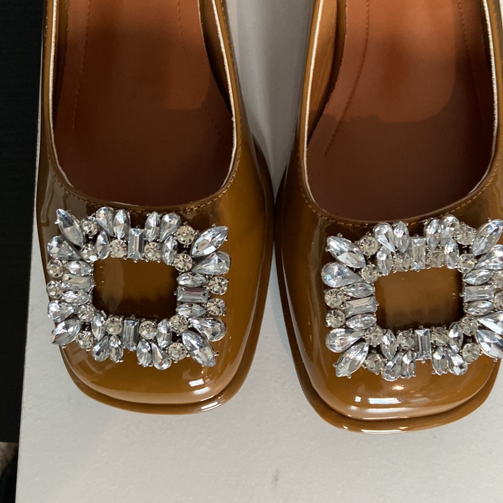 fashion shoes Brown patent leather Flat Size 10/41 NWT sling back fasten Gems - Picture 2 of 8